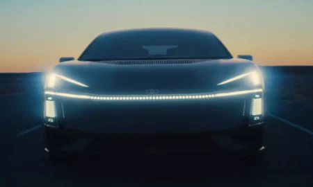 Nova geração do Toyota Corolla será irreconhecível