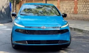 Novo Nissan Versa terá cara futurista para amedrontar Honda City