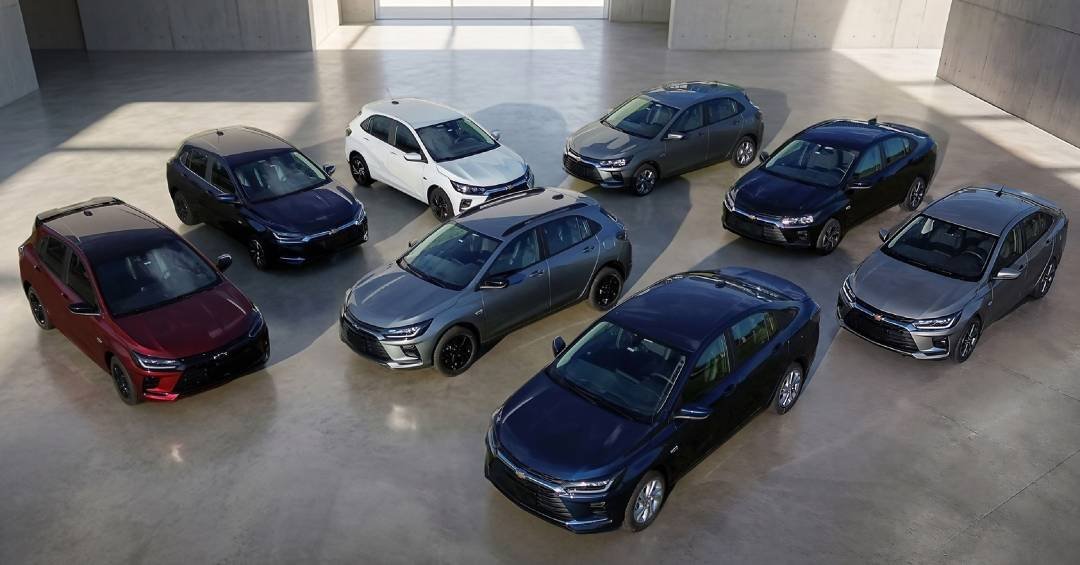 Chevrolet Onix 2027 chega com versão aventureira e motor a etanol