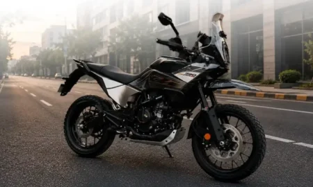 KTM 390 Adventure ganha visual renovado e confirmação para o Brasil