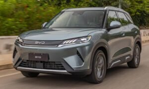 Novo BYD Atto 2 surpreende com dados oficiais de consumo divulgados no Brasil