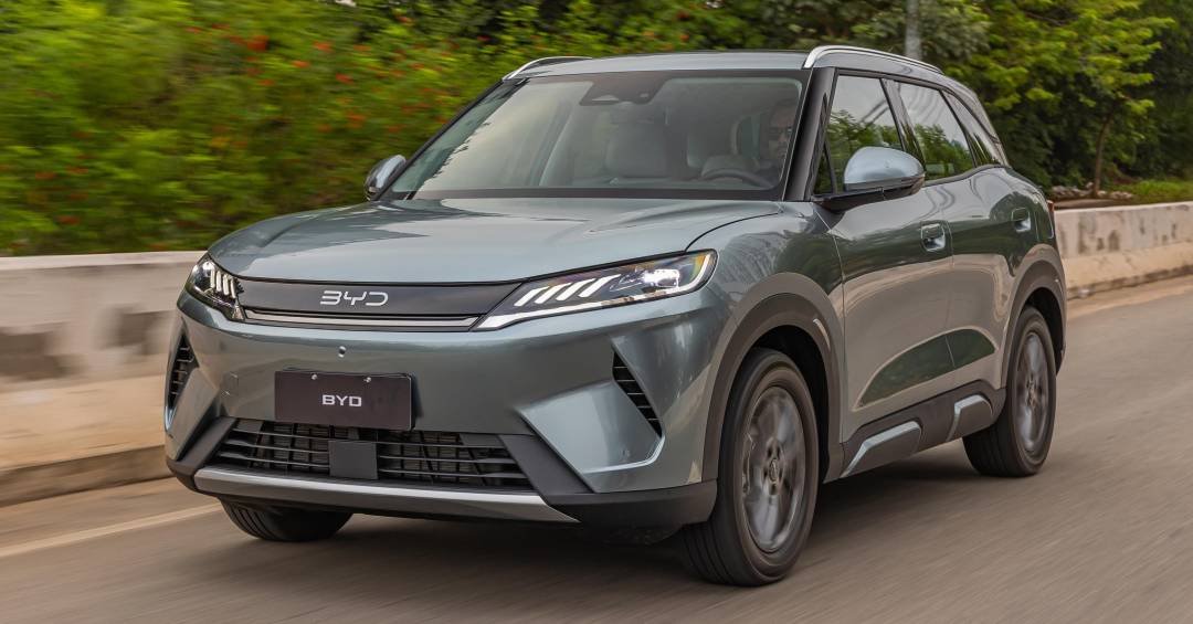Novo BYD Atto 2 surpreende com dados oficiais de consumo divulgados no Brasil