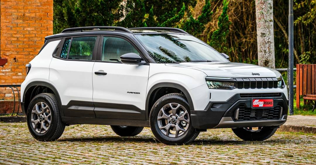 Jeep Avenger Altitude vale a pena? Veja teste e equipamentos da versão