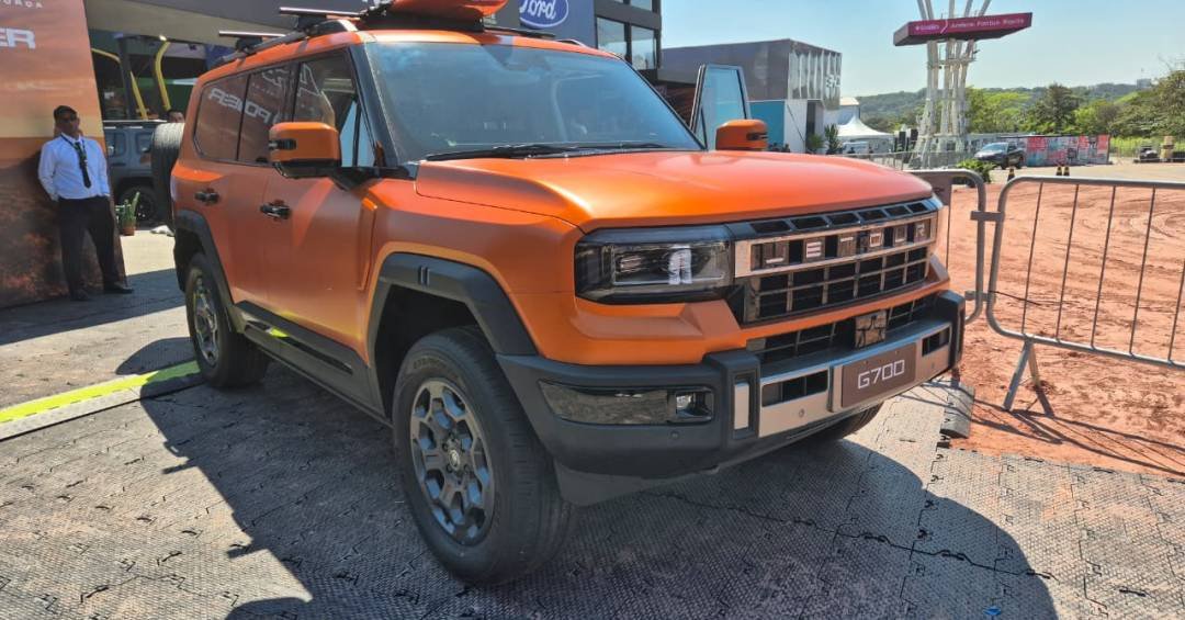 Jetour G700 no Brasil: SUV chinês ultrapassa 900 cv